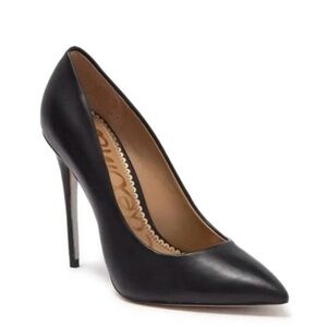 Sam Edelman black pumps
